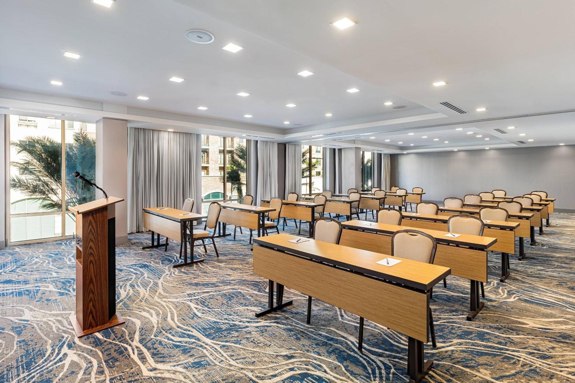 Courtyard By Marriott Los Angeles Monterey Park Exteriör bild