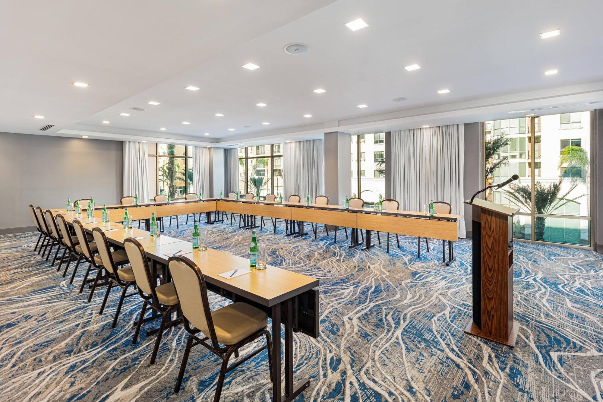 Courtyard By Marriott Los Angeles Monterey Park Exteriör bild